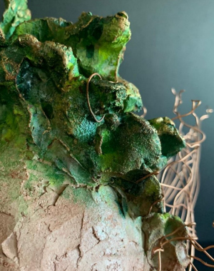 11-detail
